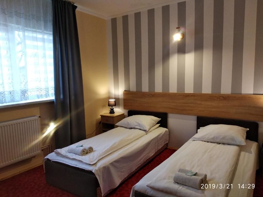 Отель Hotelik Krakowiak Ярослав-58
